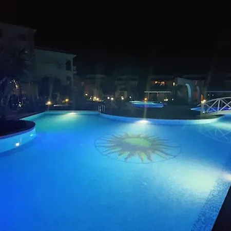 شقة Sunrise Club